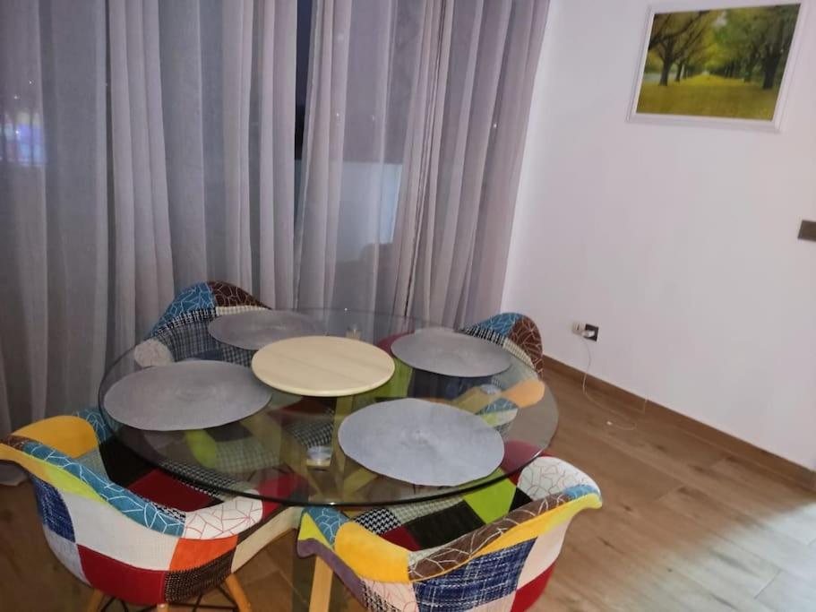 Superbe Appartement Avec Parking Gratuit Et Garde 다카르 외부 사진