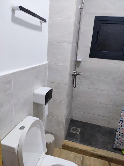 Superbe Appartement Avec Parking Gratuit Et Garde 다카르 외부 사진