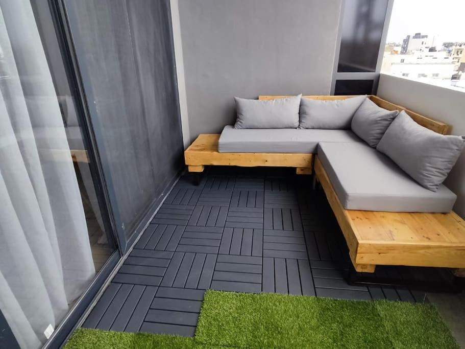 Superbe Appartement Avec Parking Gratuit Et Garde 다카르 외부 사진
